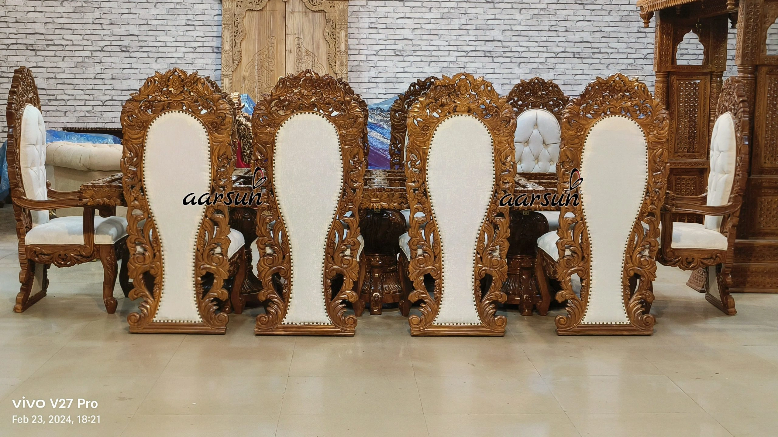 Wooden Royal Dining Set view 3