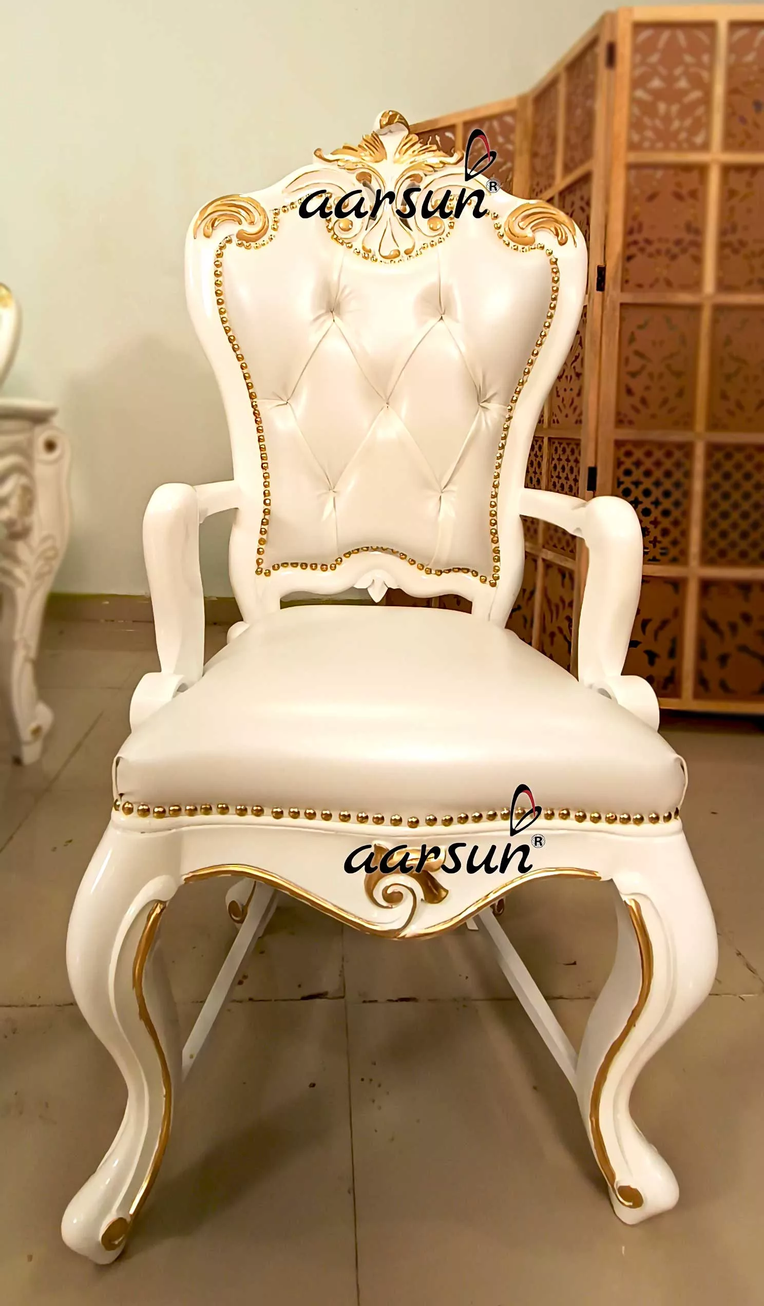 Classic Dining Set in White view 3