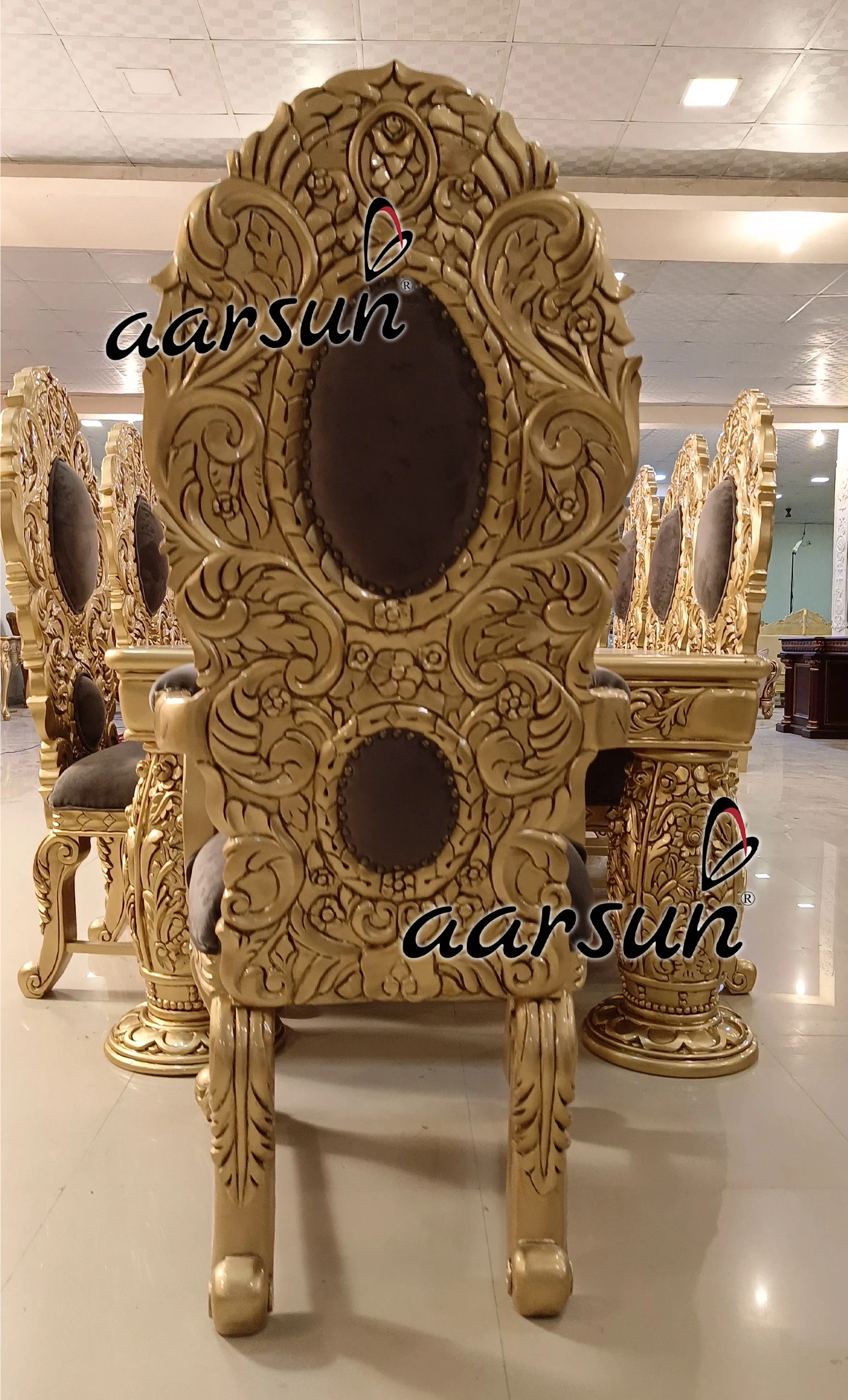 Luxurious 12 Seater Dining Set view 3