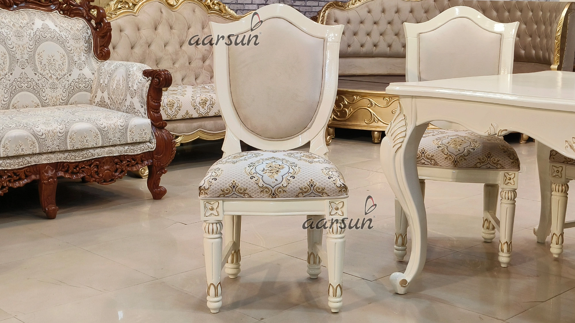 Royal Dining – Where Royal People Dine view 6