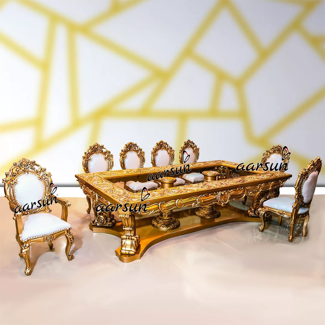 Splendidly Carved 10 Seater Dining Set